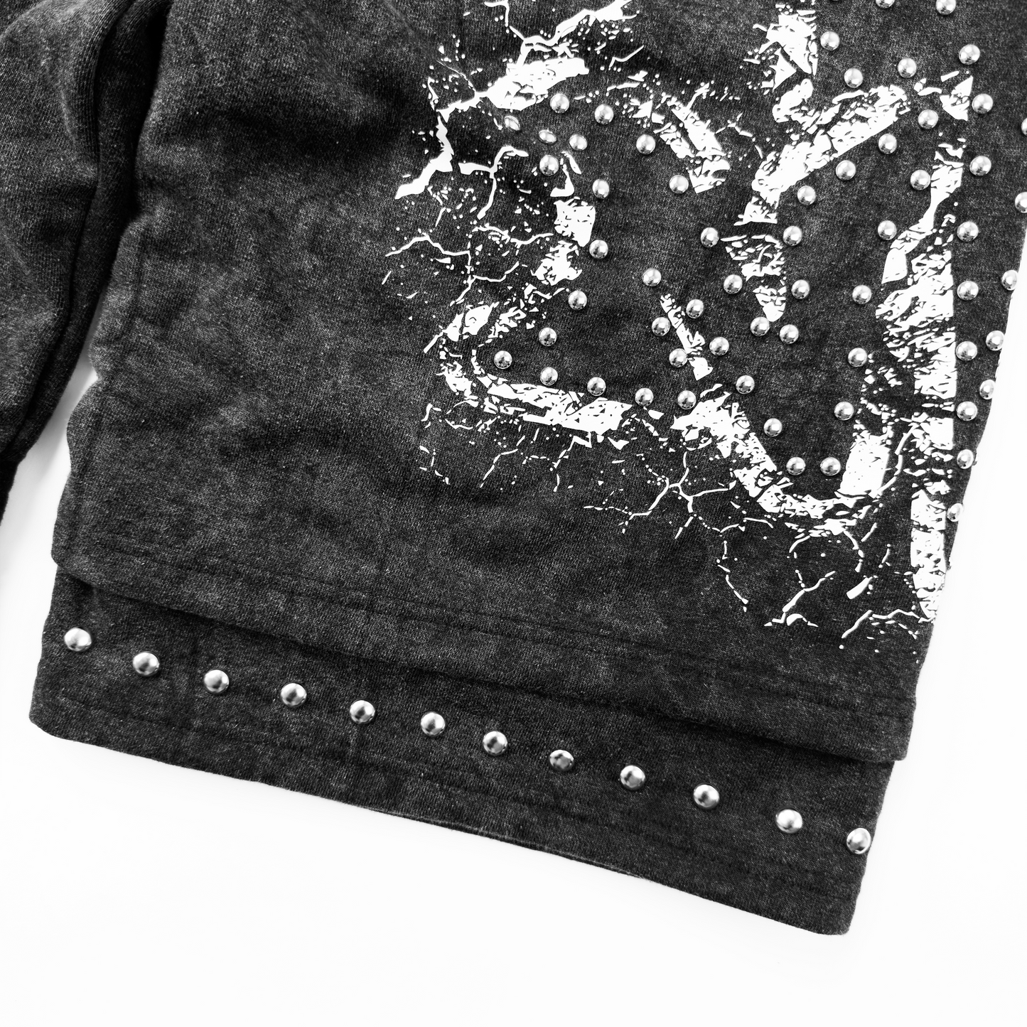 WASHED SCRIPT SHORTS