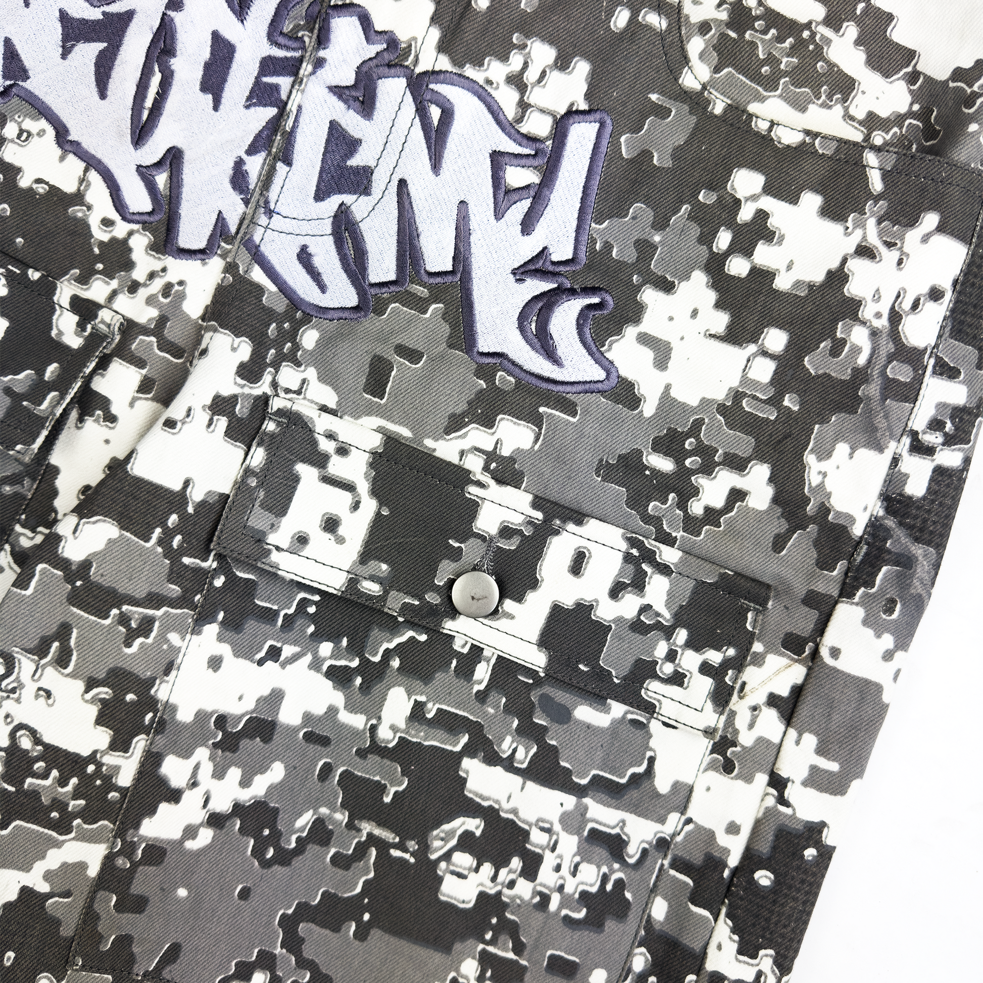 CAMO DENIM SHORTS